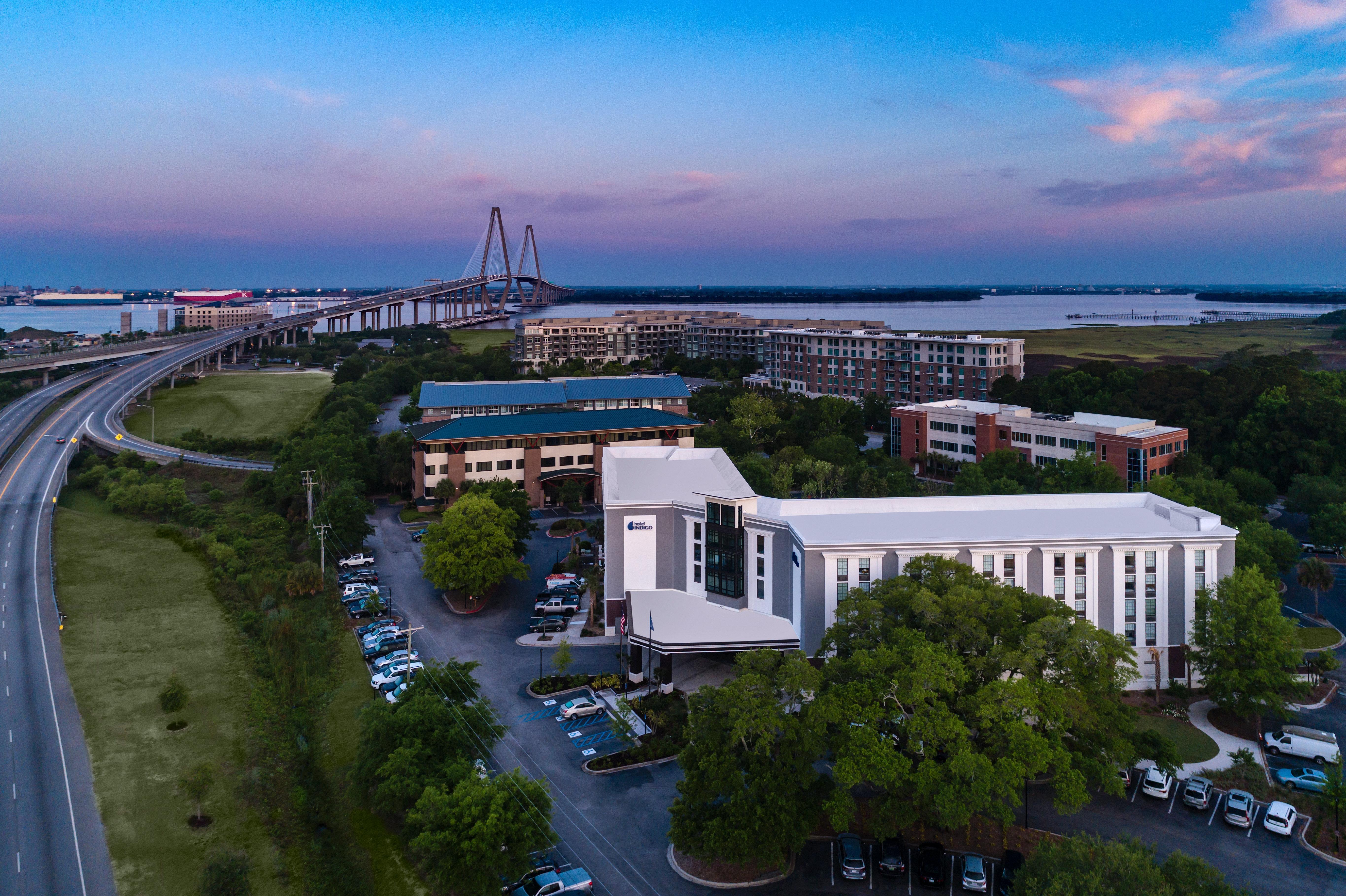 Hotel Indigo Charleston - Mount Pleasant, An Ihg Hotel Bagian luar foto